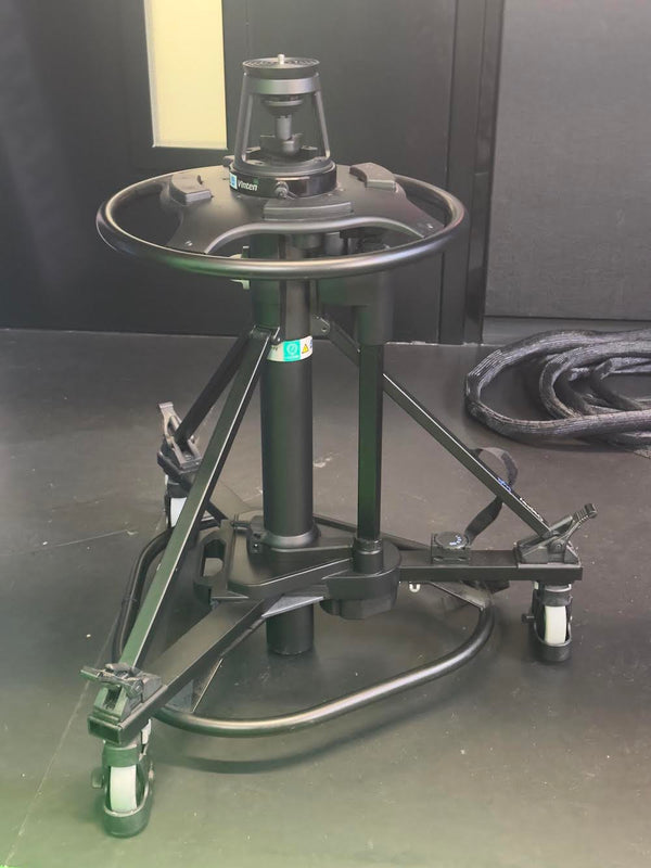 USED Vinten Osprey Light Studio Pedestal - V3950-0001 in Excellent Condition