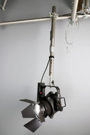 Matthews 429032 Grip Rail 1 1/4" Short