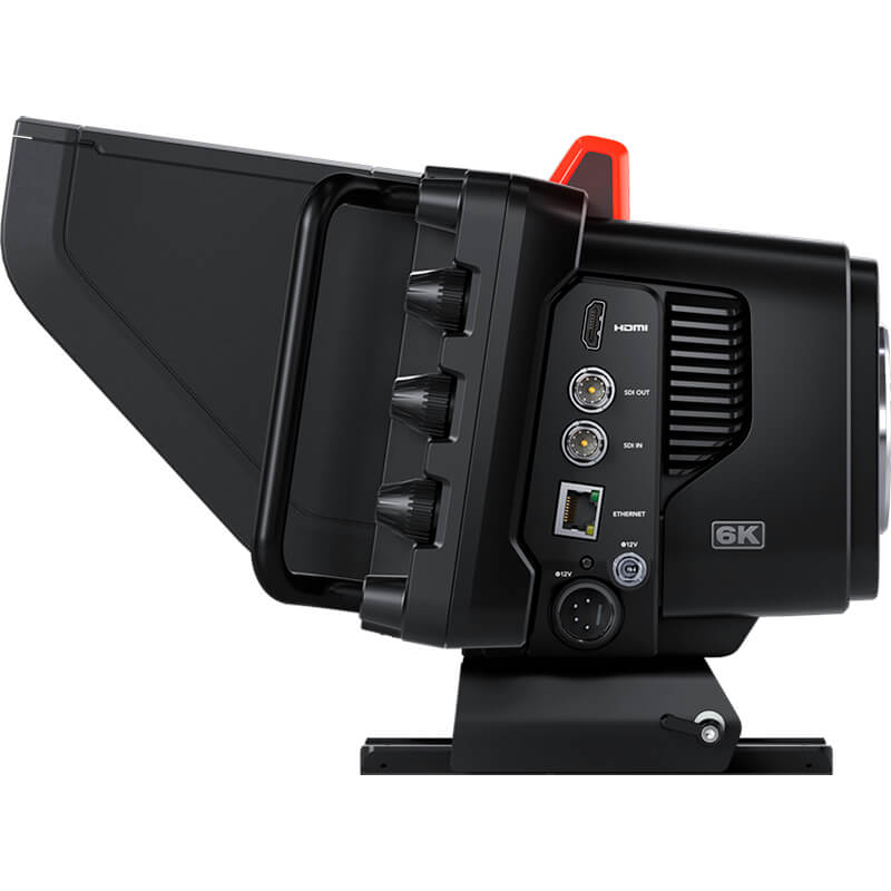 Blackmagic Design Studio Camera 6K Pro - CINSTUDMFT/G26PDK
