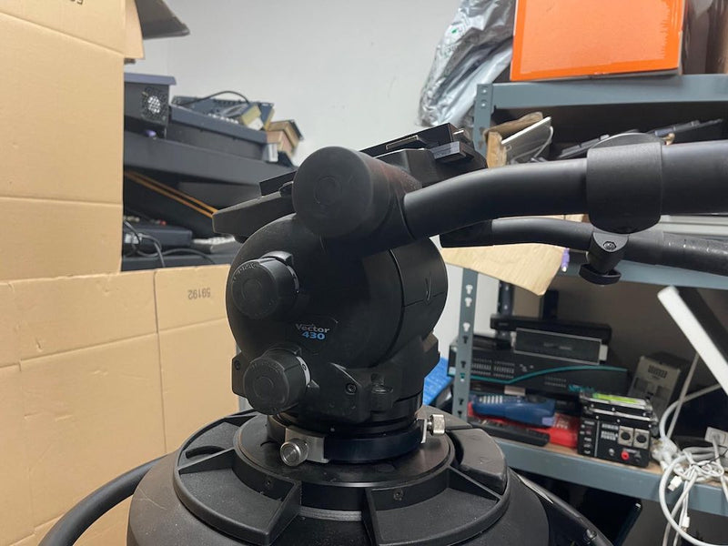 USED Vinten Osprey Elite Two-Stage Studio Pedestal with Vinten Vector 430 Tripod Head in VGC
